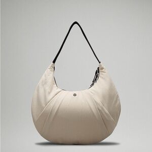 Lululemon Pleated Shoulder Bag 10L